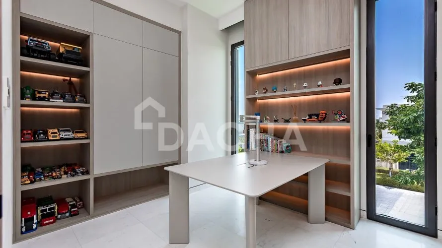 Villa de 6 dormitorios en Harmony, UAE No. 3240 № 6