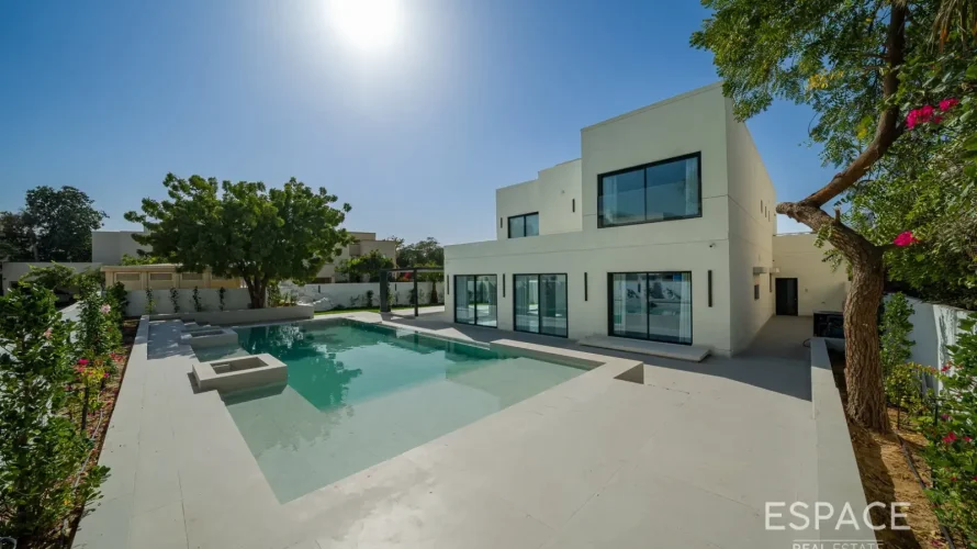 Villa de 4 dormitorios en Meadows, UAE No. 3670