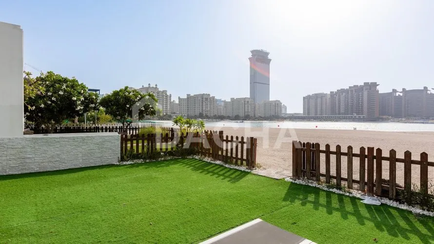 Villa de 5 dormitorios en Palma Residences, UAE No. 3282 № 8