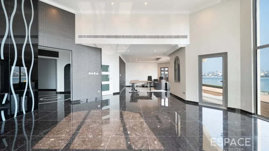 Villa de 9 dormitorios en Palm Jumeirah, UAE No. 3675 № 15