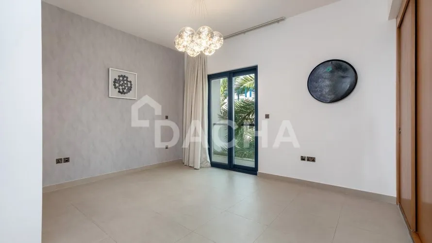 Villa de 5 dormitorios en Palma Residences, UAE No. 3282 № 12