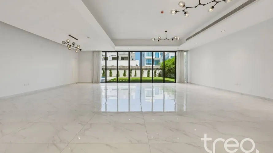 Villa de 5 dormitorios en Jumeirah Park, UAE No. 3463 № 23