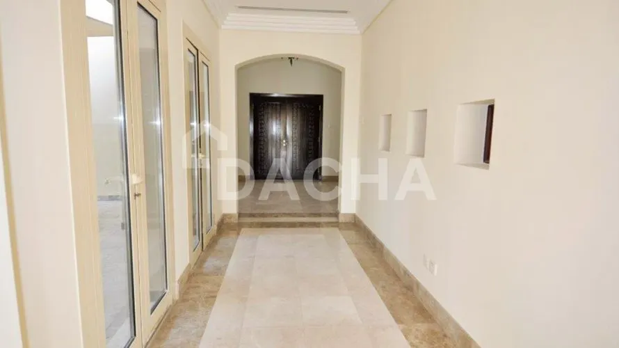 Villa de 6 dormitorios en Meadows, UAE No. 3281 № 15