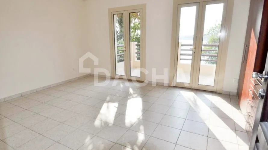 Villa de 6 dormitorios en Meadows, UAE No. 3281 № 7