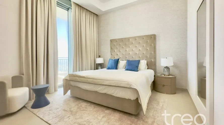 Apartamento de 4 dormitorios en 5242, UAE No. 3476 № 7