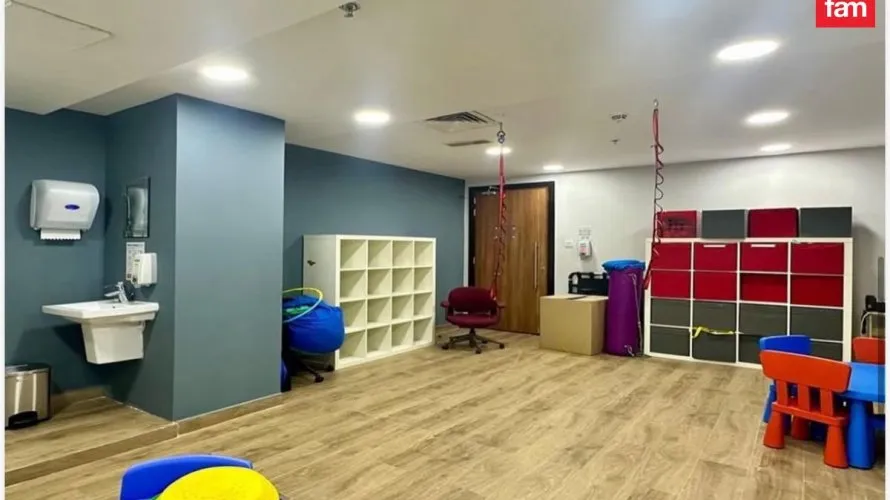 Oficina de 141.4m² en Dubai, UAE No. 3434 № 1