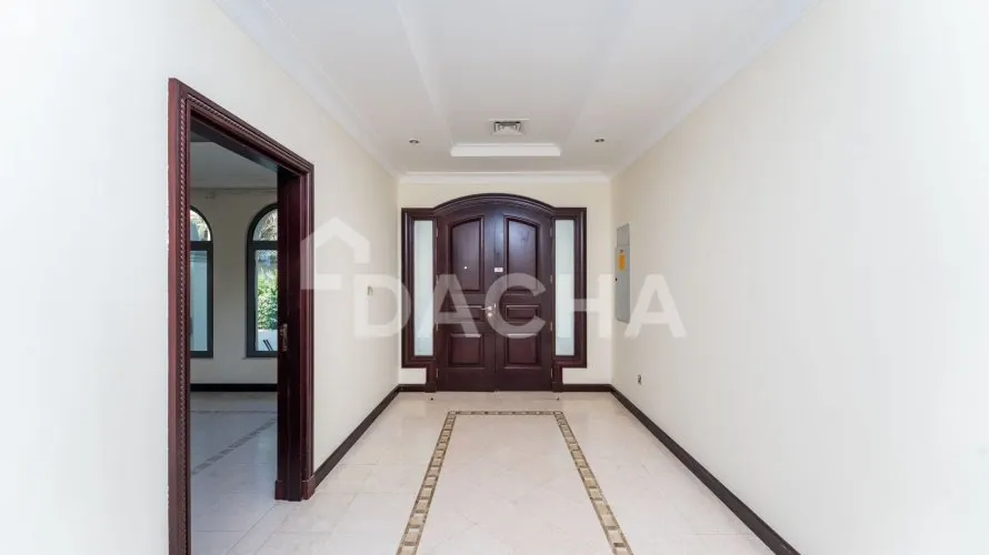 Villa de 5 dormitorios en Garden Homes, UAE No. 4240 № 25