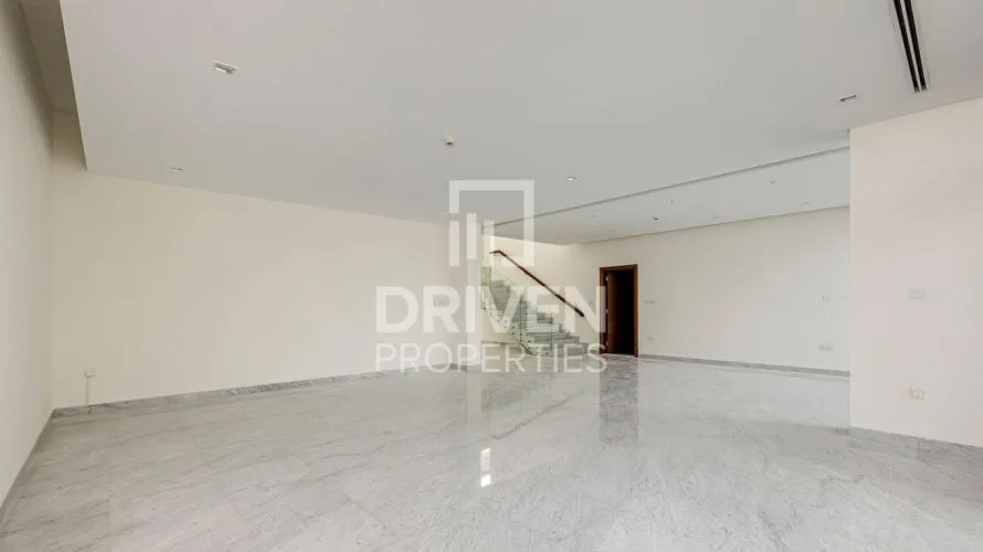 Villa de 5 dormitorios en District One, UAE No. 3858 № 16