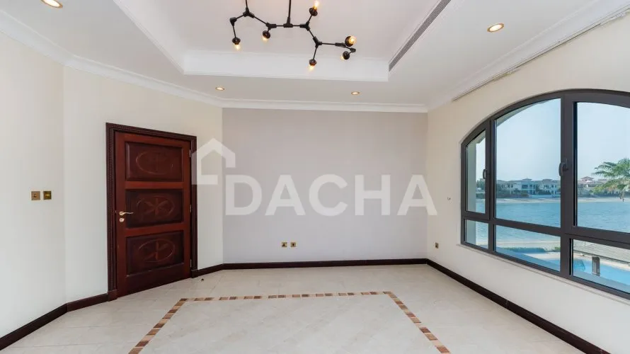 Villa de 5 dormitorios en Garden Homes, UAE No. 4240 № 14