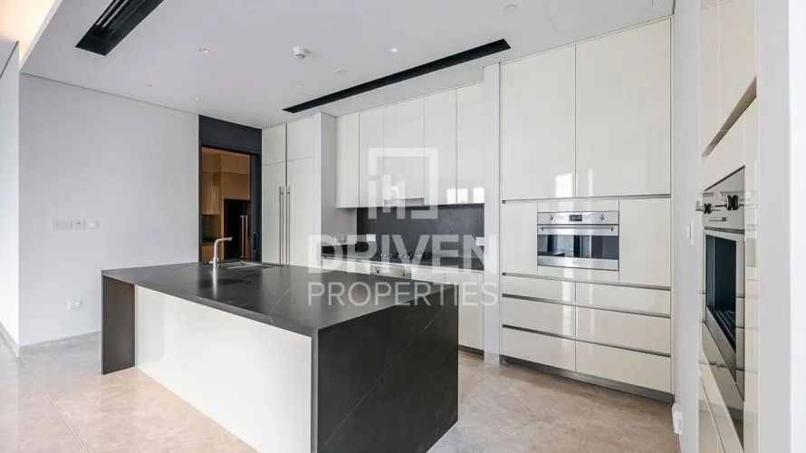 Apartamento de 4 dormitorios en Opera District, UAE No. 3896 № 15