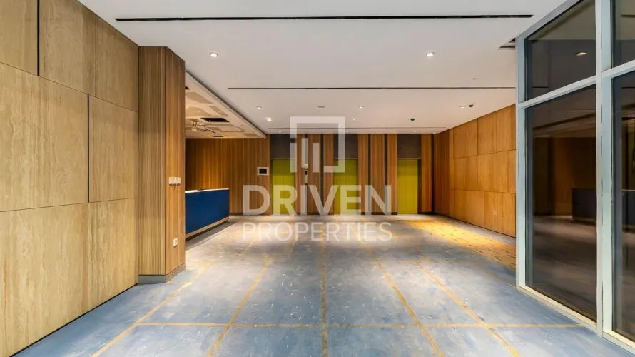 Edificio de 13311.89m² en District 12, UAE No. 4347 № 26