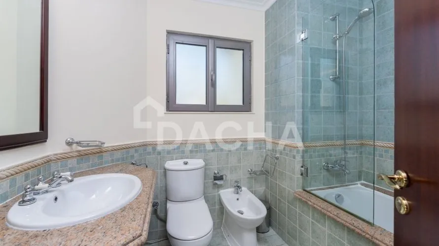 Villa de 5 dormitorios en Garden Homes, UAE No. 4240 № 3
