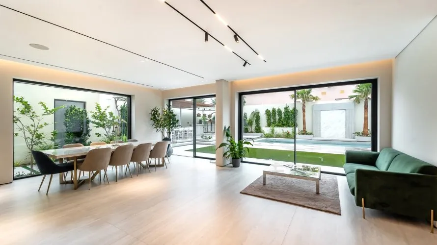 Villa de 5 dormitorios en Dubai, UAE No. 4472 № 8