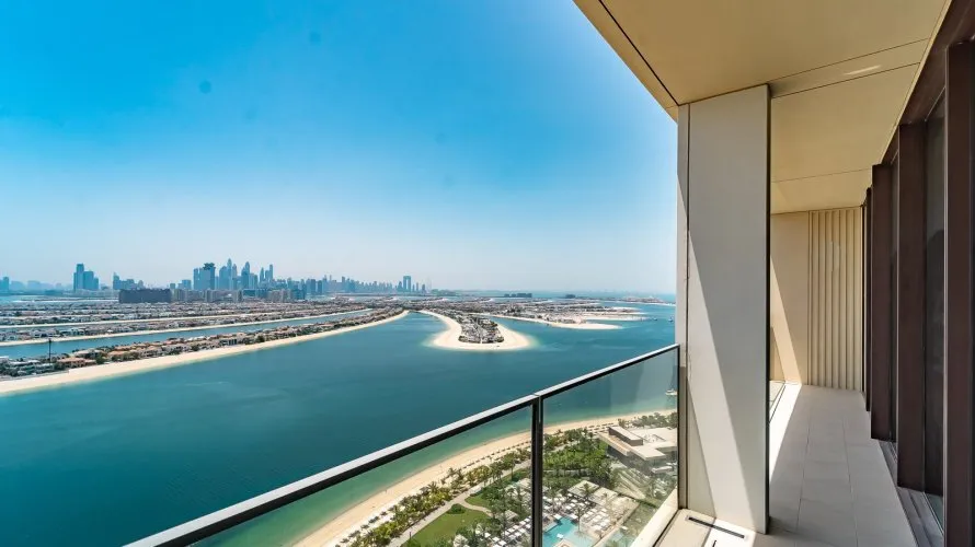 Apartamento de 3 dormitorios en Palm Jumeirah, UAE No. 3794 № 1