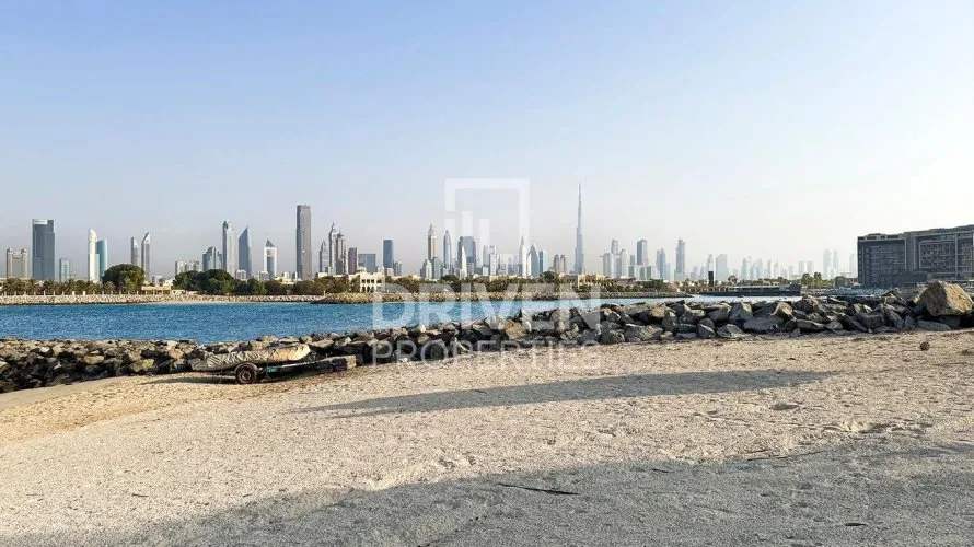 Villa de 5 dormitorios en Pearl Jumeirah, UAE No. 3882 № 1