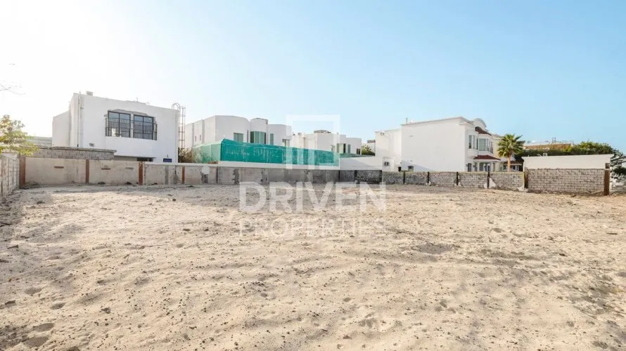 Terreno de 1117.62m² en Umm Suqeim, UAE No. 4380 № 7