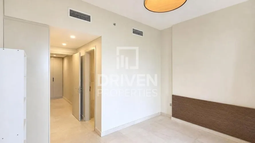 Apartamento de 4 dormitorios en Umm Suqeim 3, UAE No. 4017 № 12