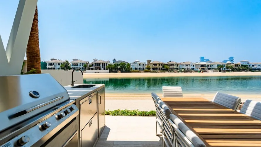 Villa de 4 dormitorios en Palm Jumeirah, UAE No. 3795