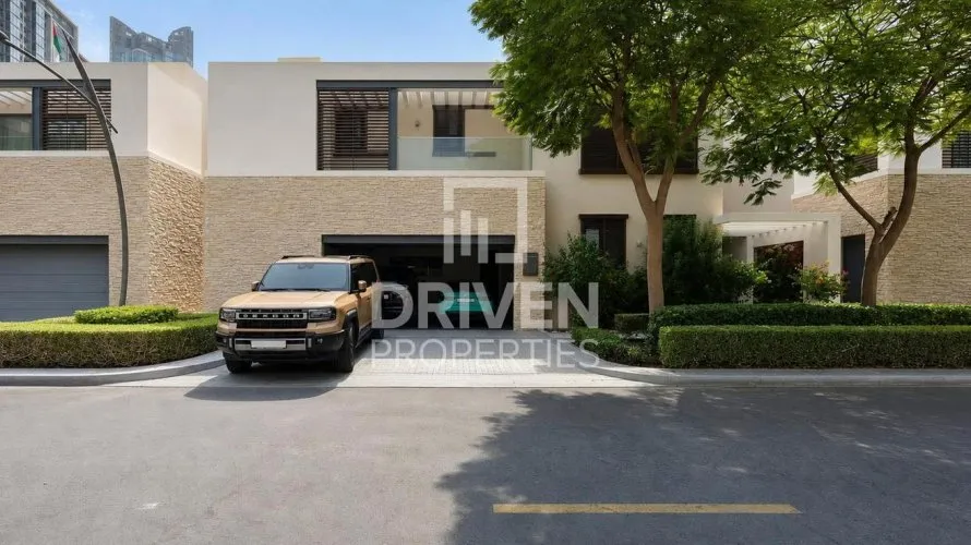 Villa de 4 dormitorios en Sobha Hartland, UAE No. 3856