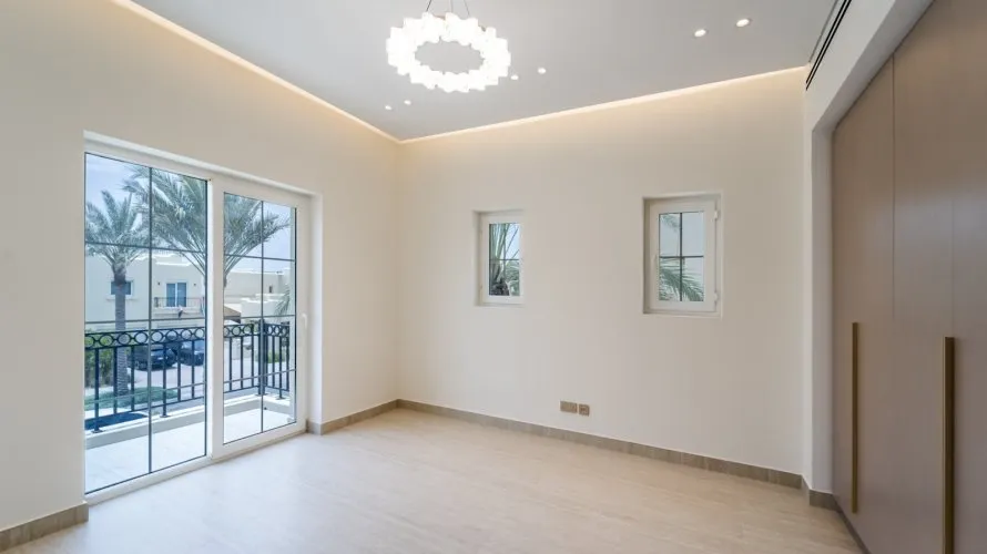 Villa de 6 dormitorios en Dubai, UAE No. 3796 № 8