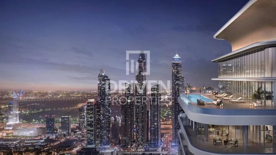 Ático de 4 dormitorios en EMAAR Beachfront, UAE No. 4080 № 1