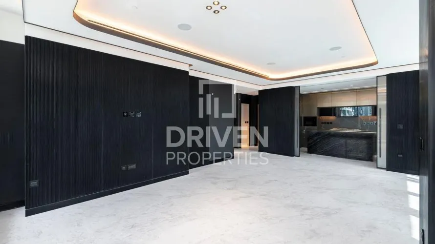 Apartamento de 4 dormitorios en Business Bay, UAE No. 4372
