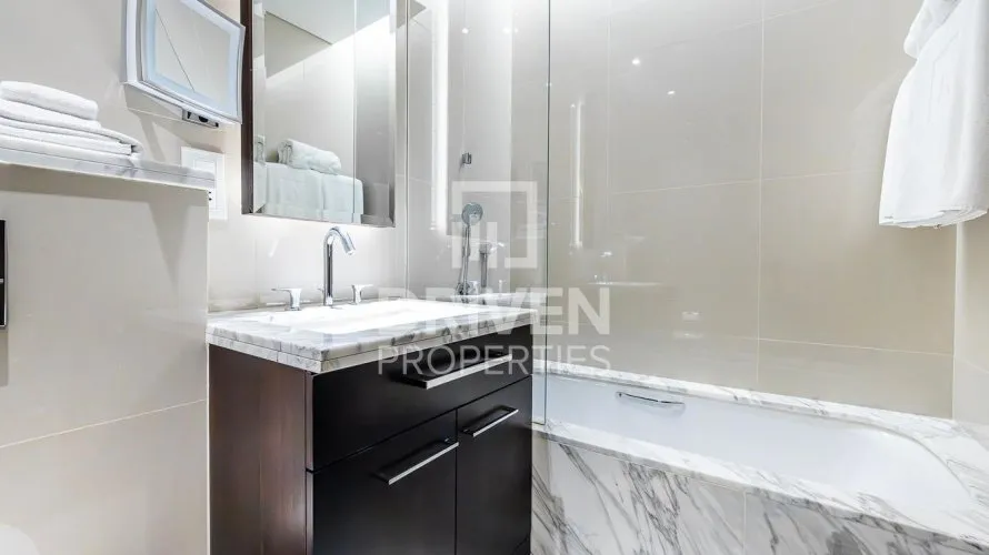 Apartamento de 5 dormitorios en The Address Sky View Towers, UAE No. 4067 № 2