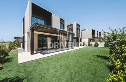 Villa de 5 dormitorios en Dubai Hills Estate, UAE No. 4296
