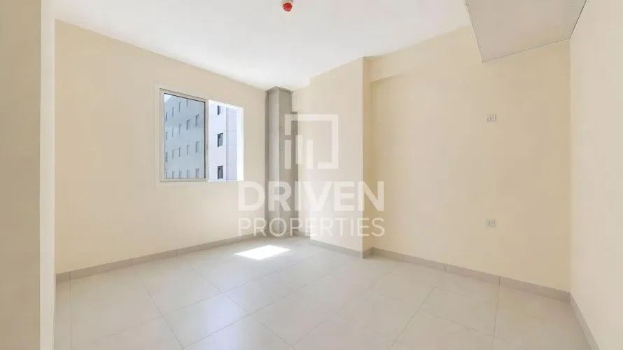 Campo de trabajo de 3403.78m² en Jebel Ali, UAE No. 4115 № 13