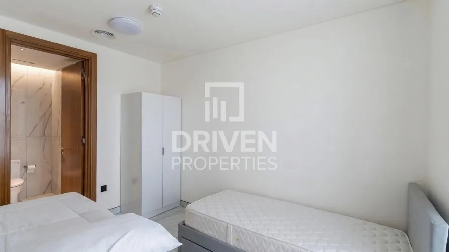 Apartamento de 4 dormitorios en Dubai Internet City, UAE No. 4069 № 8