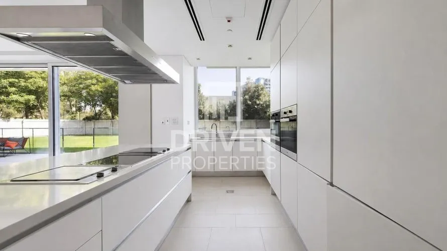 Apartamento de 3 dormitorios en Seventh Heaven, UAE No. 3860 № 8
