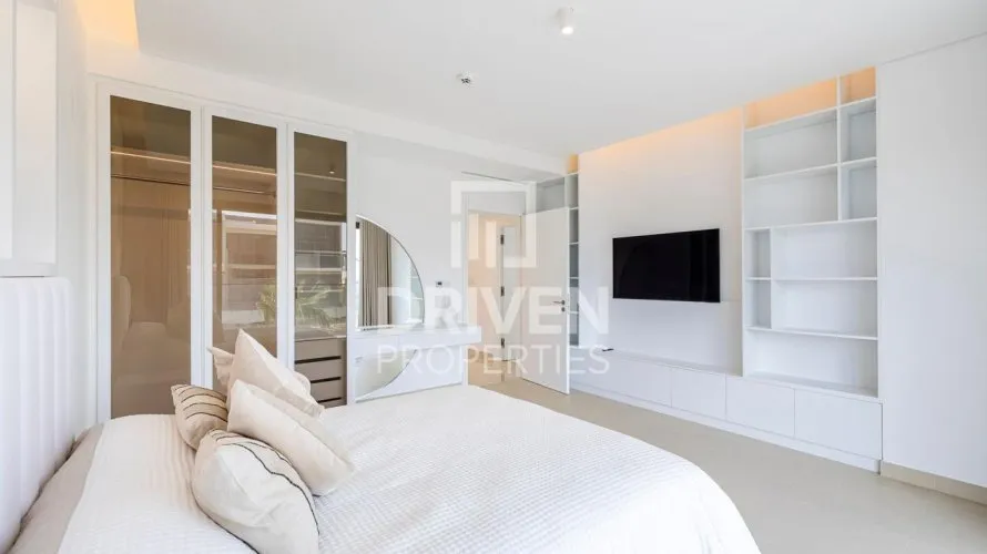 Villa de 5 dormitorios en Golf Place, UAE No. 4079 № 11