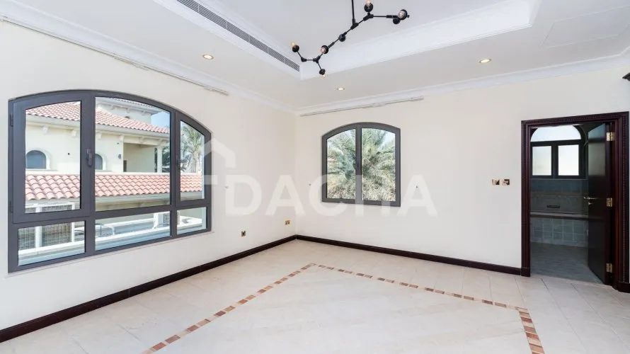 Villa de 5 dormitorios en Garden Homes, UAE No. 4240 № 16