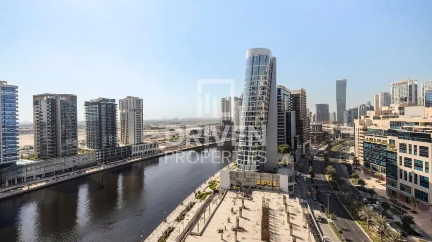 Apartamento de 4 dormitorios en Business Bay, UAE No. 4372 № 25