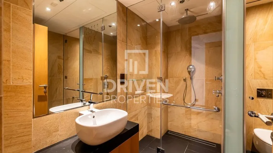 Apartamento de 3 dormitorios en Jumeirah Bay Island, UAE No. 3842 № 9
