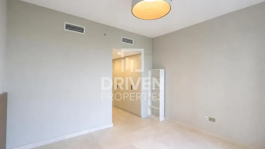 Apartamento de 4 dormitorios en Umm Suqeim 3, UAE No. 4017 № 10