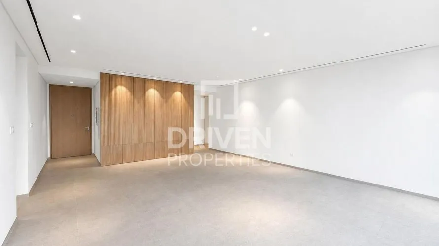 Apartamento de 4 dormitorios en Jumeirah, UAE No. 4488