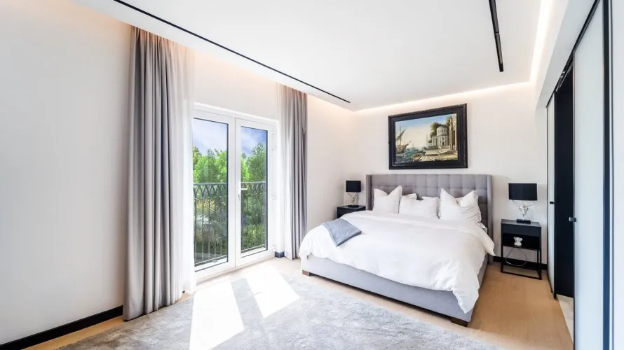 Villa de 6 dormitorios en Dubai, UAE No. 4560 № 3