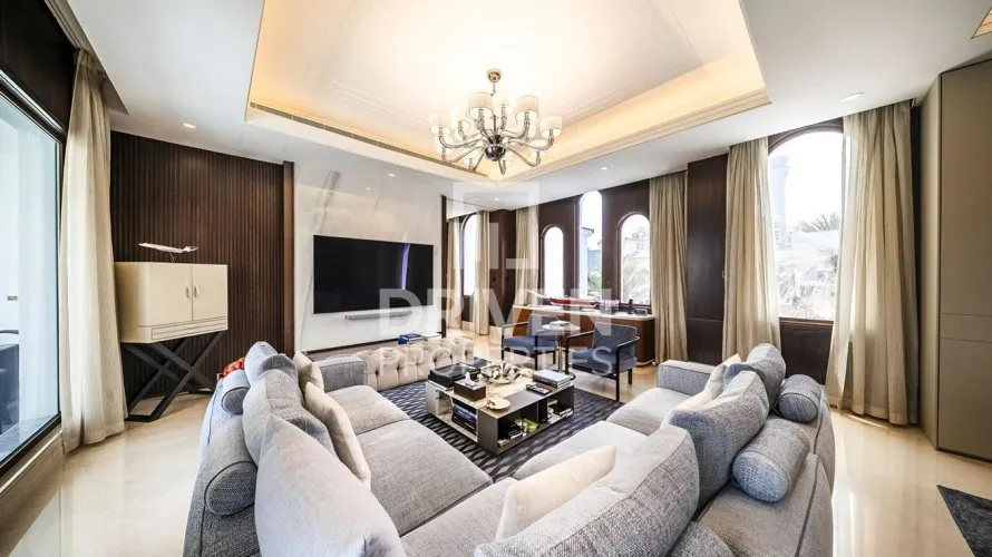 Villa de 6 dormitorios en Signature Villas, UAE No. 4622 № 16