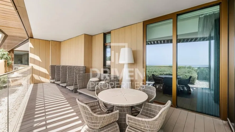 Apartamento de 3 dormitorios en Jumeirah Bay Island, UAE No. 4858 № 1