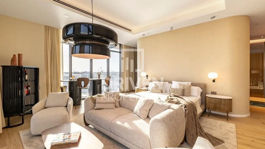 Apartamento de 4 dormitorios en Al Wasl, UAE No. 4631