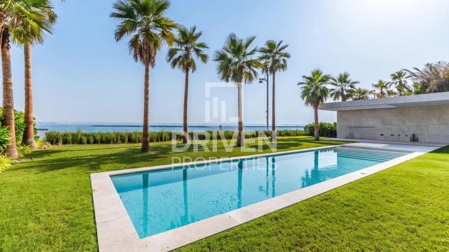 Villa de 6 dormitorios en The Crescent, UAE No. 4621 № 5