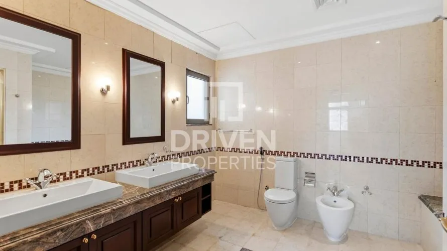 Villa de 6 dormitorios en Signature Villas, UAE No. 4867 № 10