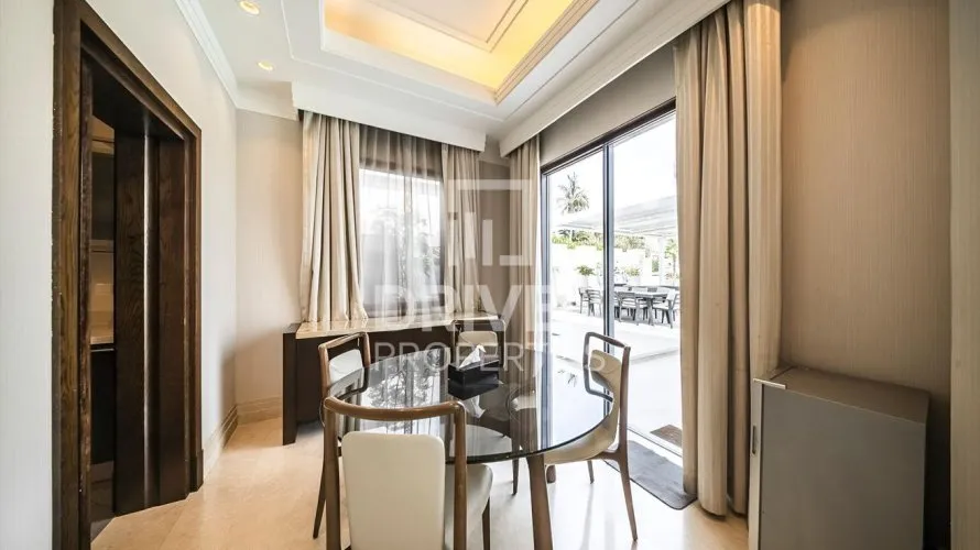 Villa de 6 dormitorios en Signature Villas, UAE No. 4622 № 24