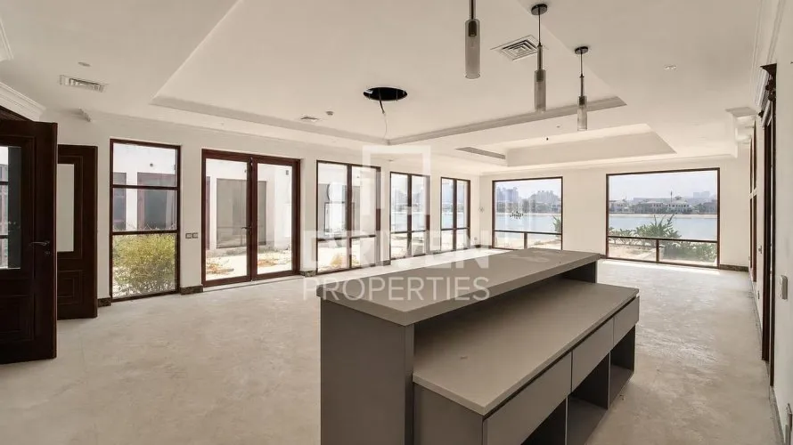 Villa de 5 dormitorios en Signature Villas, UAE No. 4635 № 25