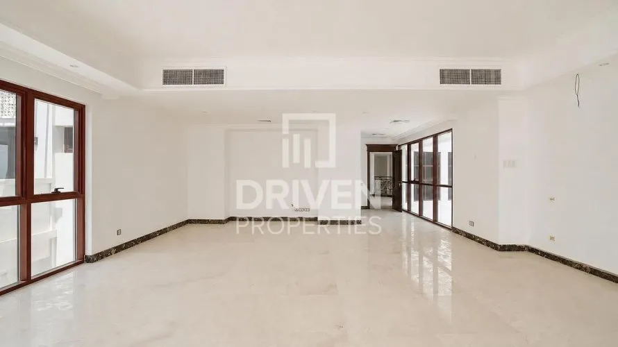 Villa de 5 dormitorios en Signature Villas, UAE No. 4635 № 28