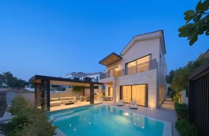 Villa de 5 dormitorios en Jumeirah Golf Estates, UAE No. 4734
