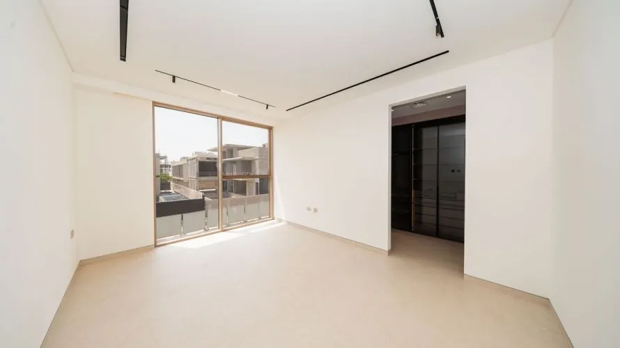 Villa de 6 dormitorios en Dubai, UAE No. 4711 № 8