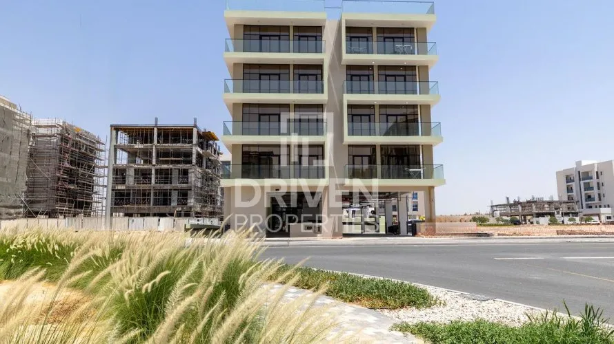Edificio de 750.01m² en Dubai, UAE No. 4861 № 12