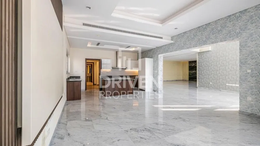 Villa de 4 dormitorios en District One, UAE No. 4608